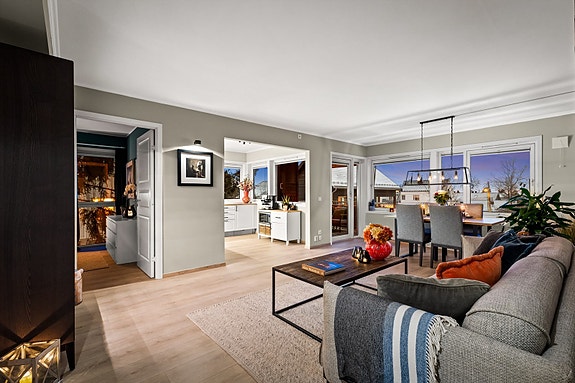 Sigurd Følstad Skarsem ved DNB Eiendom Nordstrand ønsker deg velkommen til Steinhammerveien 6A!