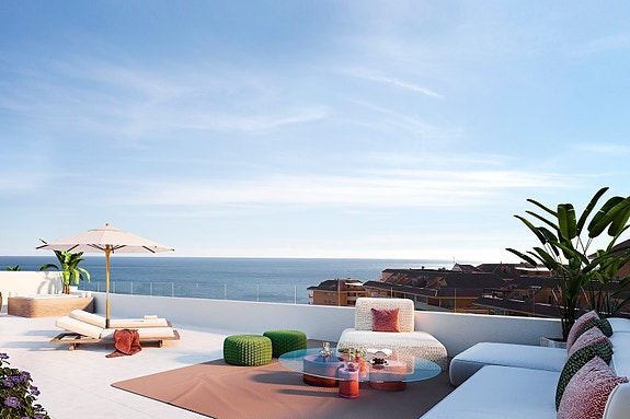 Kun 350m til strand | Fantastisk leilighet med havutsikt | Terrasse på 47m2 | 3 soverom | Flotte fellesområder