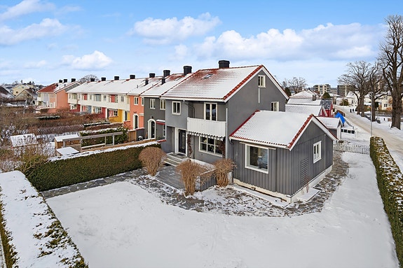 Velkommen til Aksels Gate 22 - Presentert av Eiendomsmegler Tor Olav Strandskog v/DNB Eiendom.