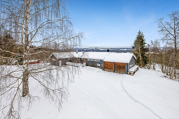 Velkommen til Vardåsvegen 66! Foto: Lene Sæther for Efkt