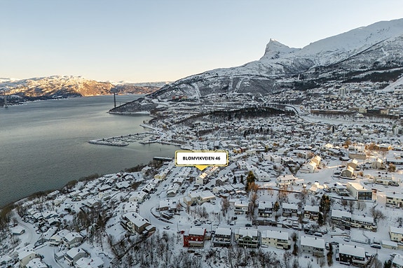 Det er også gangavstand til sentrum og flotte turområder fra Vassvik og til Framnes