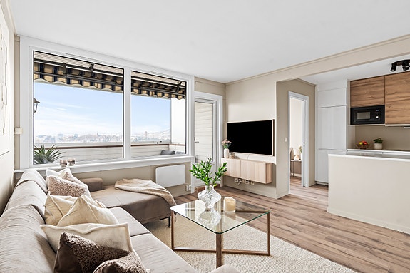 Daglig leder og eiendomsmegler Petter Eia Haavi presenterer Kristins vei 24!