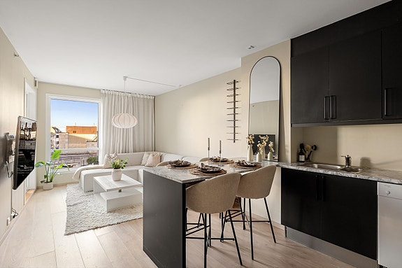 Simen Rossebø Fosen v/DNB Eiendom presenterer Hetlandsgata 5!