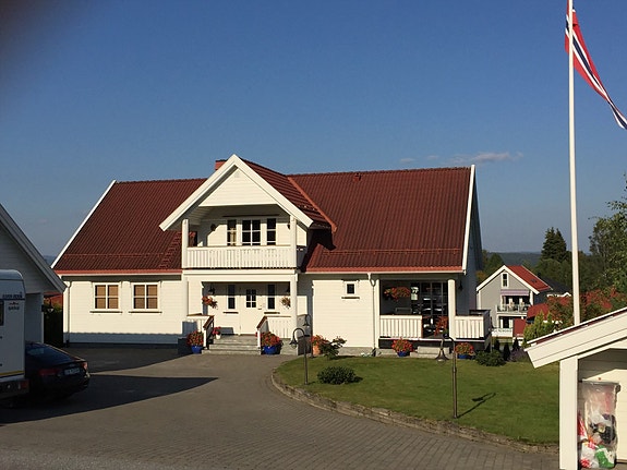 Hynnevegen 13 presenteres av DNB Eiendom ved Glenn Pettersen.