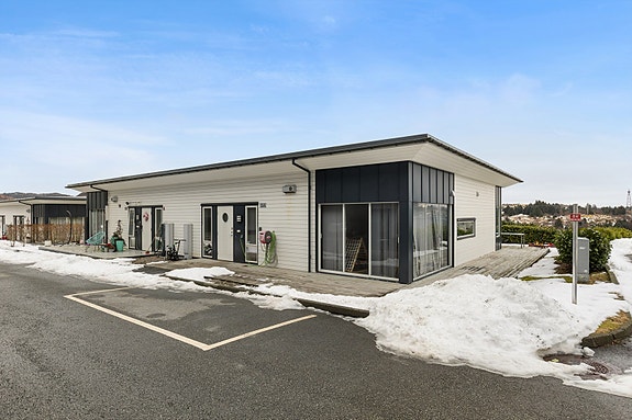 Knut Sande v/DNB Eiendom har gleden av å presentere Liabrotet 13A!