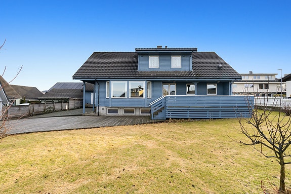 Velkommen til Starevegen 21 - Presenteres av Aleksander Grødem v/PrivatMegleren Jæren.