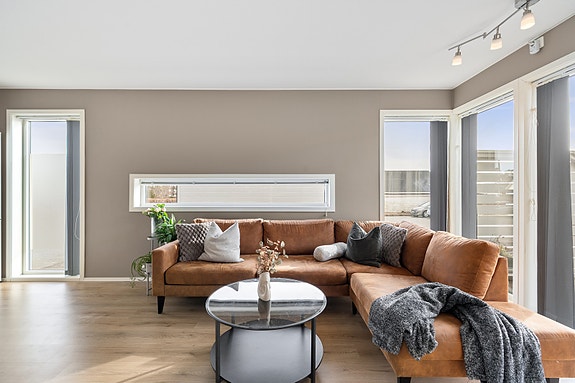 Velkommen til Akselhagen 34A! Presentert av Andreas Rage v/Aktiv Eiendomsmegling Jæren. Foto: Brian Engen