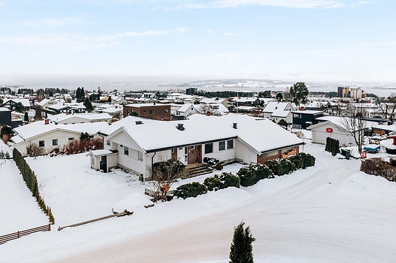 Velkommen til Bekkesvevegen 98!
