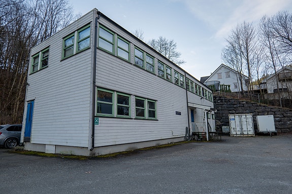 BILLIG Brakkerigg til leie - 11 soverom, gode fellesarealer, Vollen