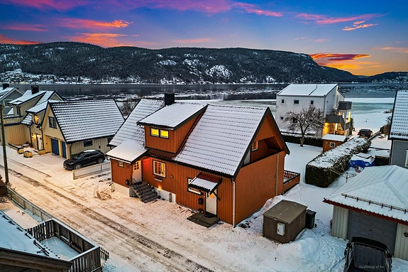 Velkommen til Batteriveien 19! Fotograf: Knipzet AS Haiman Askari.