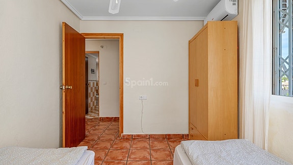 Villa med 4 soverom | Privat basseng | Sørvendt tomt og gode uteområder