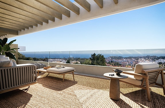 Penthouse med 2 soverom | Terrasse og takterrasse | Nær Puerto Banús og golf