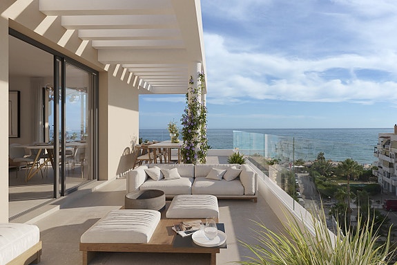 Ny leilighet kun 100 meter fra stranden | 3 soverom | Terrasse | 20 min fra Málaga sentrum