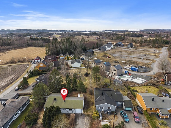 Velkommen til Løveåsen 79. Enebolig med potensiale. Fotograf A7 media v/ Joakim Maylove Moltzau