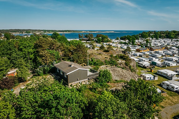 Velkommen til Stavern - Nærmere bestemt Kjærstranda!