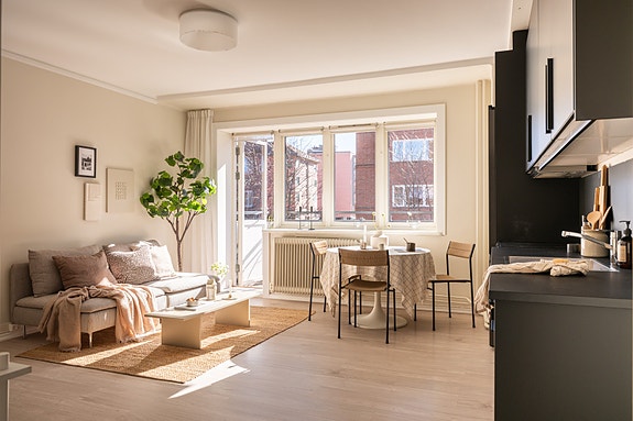 Velkommen til Dælenenggata 16B, presentert av & Partners ved Sigurd Robertsen, tlf. 938 36 141.