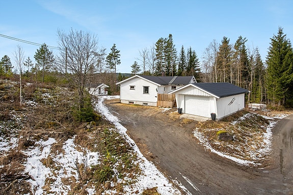 Velkommen til Gamle Lokalvegen 23 på Svullrya! Foto: Dagmar Ånerud/EFKT