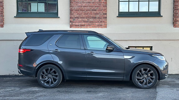 Land Rover Discovery 5 18 of 30