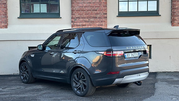 Land Rover Discovery 5 7 of 30