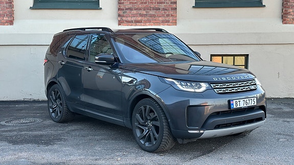 Land Rover Discovery 5 19 of 30