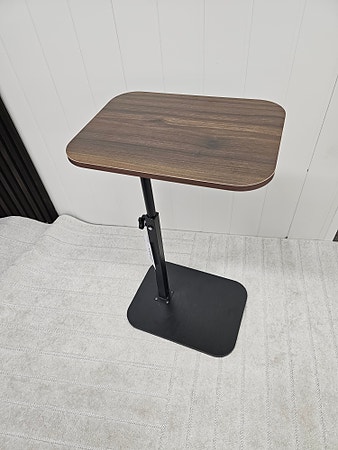 Sidebord til lenestol - Perfekt komfort & design - inkl. frakt