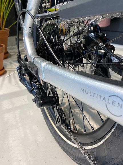 Product image 5 of 9