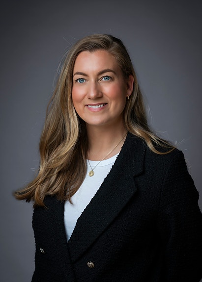 Bilde av megler Rikke Steneby