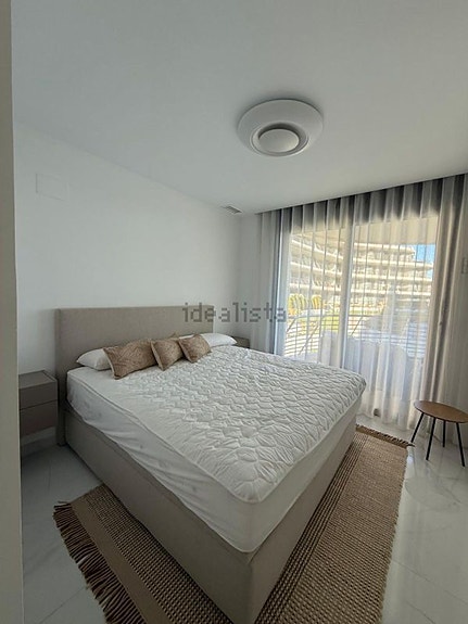 Leilighet med 3 soverom og terrasse | Sjøutsikt | Garasje og felles fasiliteter