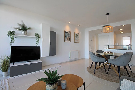 Leilighet med 2 soverom og terrasse | Sjøutsikt | Gode fellesfasiliteter