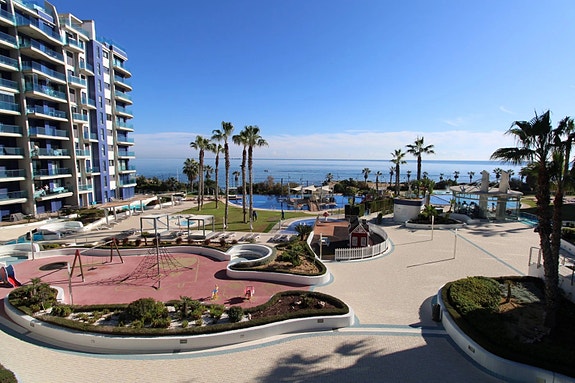 Leilighet med 2 soverom og terrasse | Sjøutsikt | Gode fellesfasiliteter