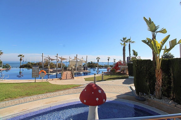 Leilighet med 2 soverom og terrasse | Sjøutsikt | Gode fellesfasiliteter