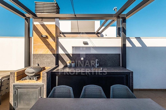 Eksklusiv penthouse med 3 soverom | Takterrasse med jacuzzi og sjøutsikt