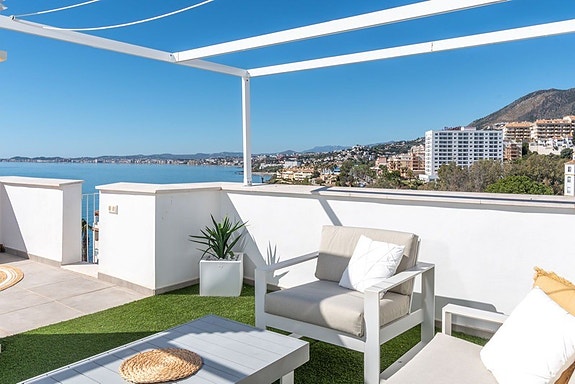 Eksklusiv penthouse med 3 soverom | Privat takterrasse | Sjøutsikt | Utleielisens