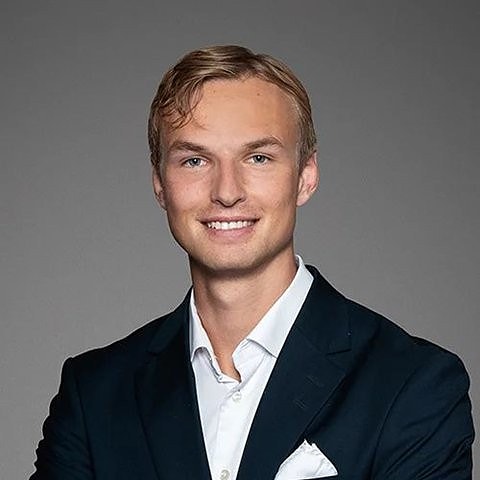 Bilde av megler Anders W. Steien