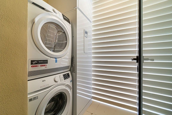 Eksklusiv penthouse | Privat takterrasse med basseng | Panoramautsikt mot sjøen | Higuerón