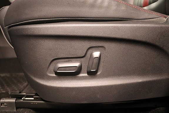 Maxus Euniq 5 10 of 30