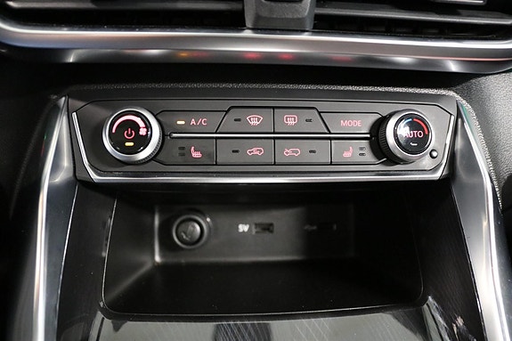 Maxus Euniq 5 20 of 30