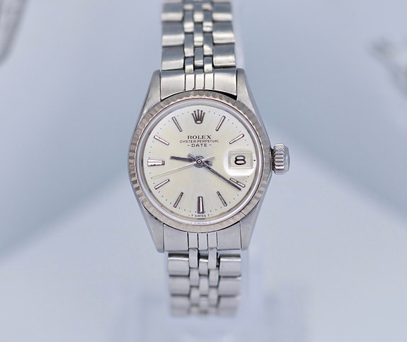 Product image 1 of 6