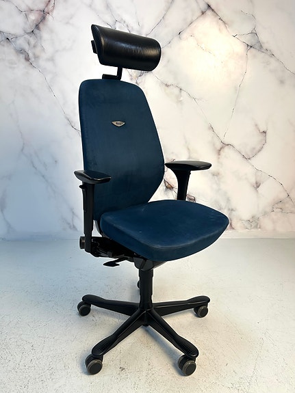 Product image 1 of 10