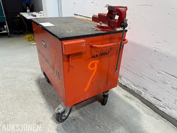 Product image 3 of 9