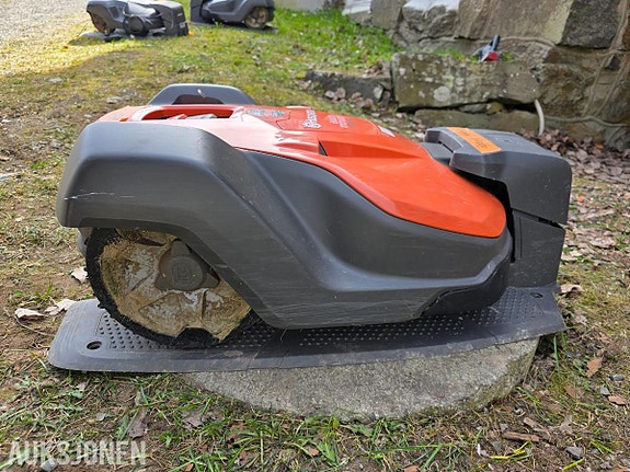 Product image 3 of 9