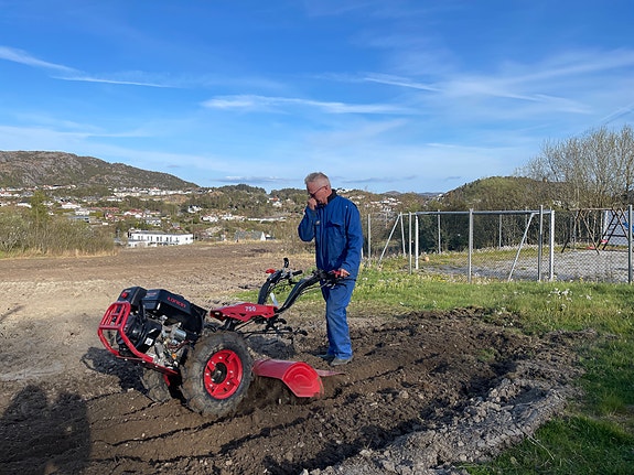 Product image 9 of 10