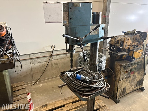 Product image 1 of 5