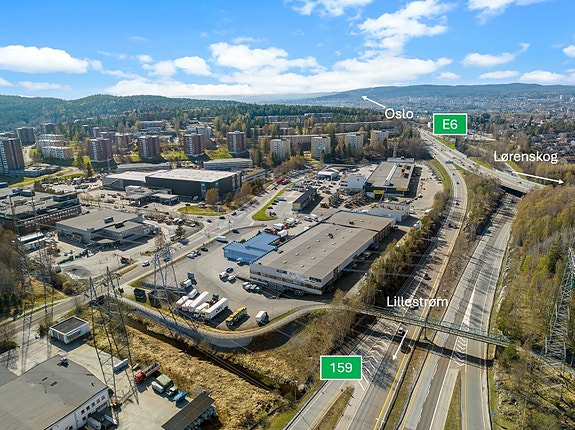 Sentral lokasjon tett på E6 og RV159