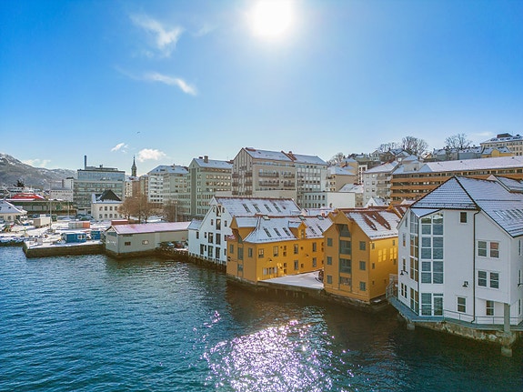 Velkommen til Hellandsgården og Nagelgården- presentert av Stephane Trotta v/ EiendomsMegler 1 Næringseiendom