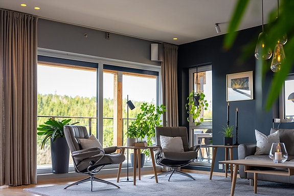 Topp moderne 4-roms leilighet med høy standard
