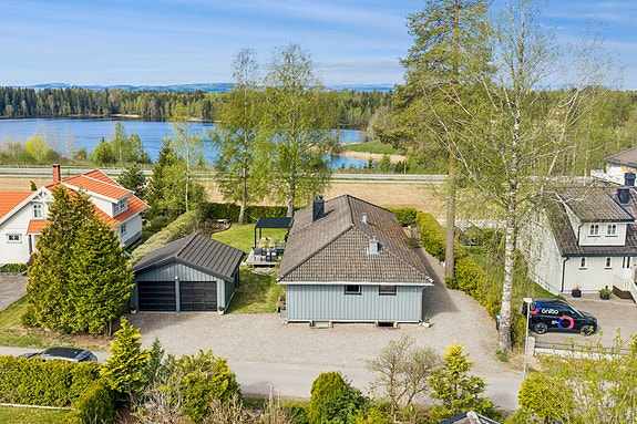 EIE Jessheim v/ Julie Fredheim Maudal har gleden av å presentere Krusestuvegen 15! Foto: Ole Kaldal v/ EFKT