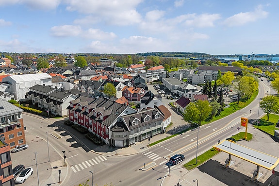 Velkommen til Klostergaten 1A v/Erlend Løvold. Foto: Bjørn Kjærra