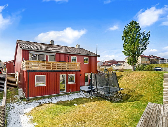 EiendomsMegler 1 ved Anders Keiseraas har gleden av å presentere Koieflata 39. Foto: Ekaterina Krokstad (Krokstad & Nervik).