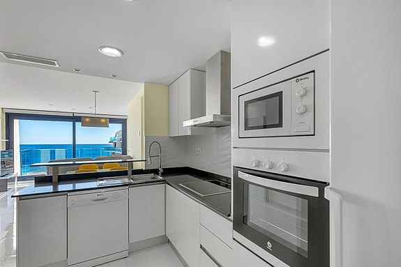 Sea Senses - Penthouse med egen takterrasse 83m2, panoramautsikt og wow-faktor!
